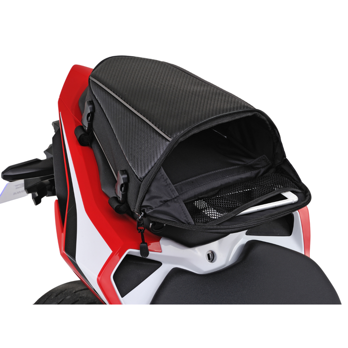 Seat Bag (Sports Bike) H4.3 × W9.8 × D11.2 (in) 4 (liters)