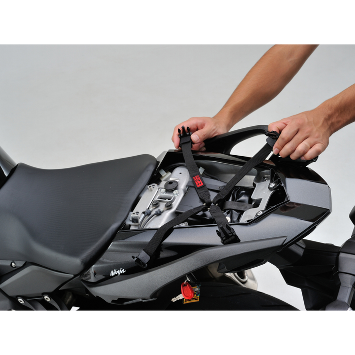 Seat Bag (All Purpose) H5.9–8.7 × W9.8 × D13.6 (in) 7–12 (liters)